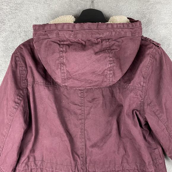 American Eagle Jacket Womens Small Burgundy Hooded Parka Utility Pockets Sherpa - Picture 7 of 16